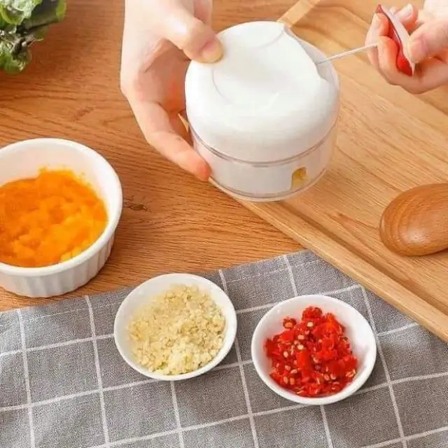 Blender Tangan Tanpa Listrik Mini Chopper Alat Pemotong Giling Cincang