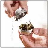 Saringan Daun Teh Rempah Stainless Bulat Bentuk Bola Tea Infuser Ball — 3