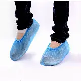 Sarung Sepatu Medis Plastic Shoes Cover Isi 100pcs — 1