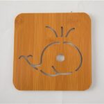 Tatakan Kayu Untuk Piring Gelas Panci Motif Hewan Dan Buah.  - Besar Paus