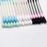 Korek Kuping Cotton Bud Kayu 2 Sisi Kapas Warna Warni 100 Pcs - Bambu - Image 3