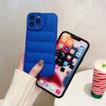Casing iPhone 13 The Puffer Case untuk iPhone 13 - Hijau Muda - Image 9