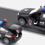 Mainan Mobil Mobilan Model Sedan Untuk Anak Laki-Laki - sedan polisi hitam - Image 3