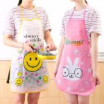 Apron Celemek Masak Plastik Anti Air dan Minyak Karakter - hello kitty putih - Image 3