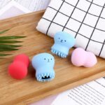 Spons Sikat Cuci Pembersih Wajah Dengan Model Gurita - Image 7