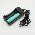 Batre Cas Universal Rechargeable 18650 3400mAh 3.7 Volt - 2slot - Image 3