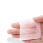 Oil Control Paper Tisu Kertas Penyerap Minyak Wajah - 100 Lembar - Image 4