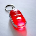 Gantungan Kunci Siul Finder Portable On/Off Jangkauan 8m - putih - Image 4