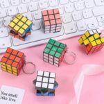 Gantungan Kunci Rubiks dengan Karet 3 x 3 x 3 cm -  - Image 3
