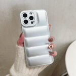 Casing iPhone 13 The Puffer Case untuk iPhone 13 - Silver