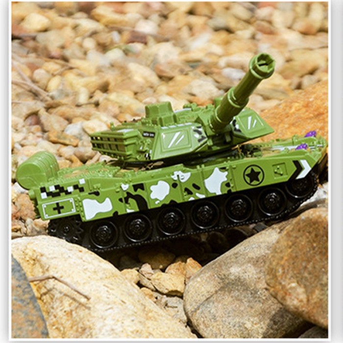 ef47b5ad-d70f-401d-ae80-47f88b28484c-1673001326 Mainan Mobil Mobilan Model Tank Untuk Anak Laki-Laki - Tank Hijau - Image 1