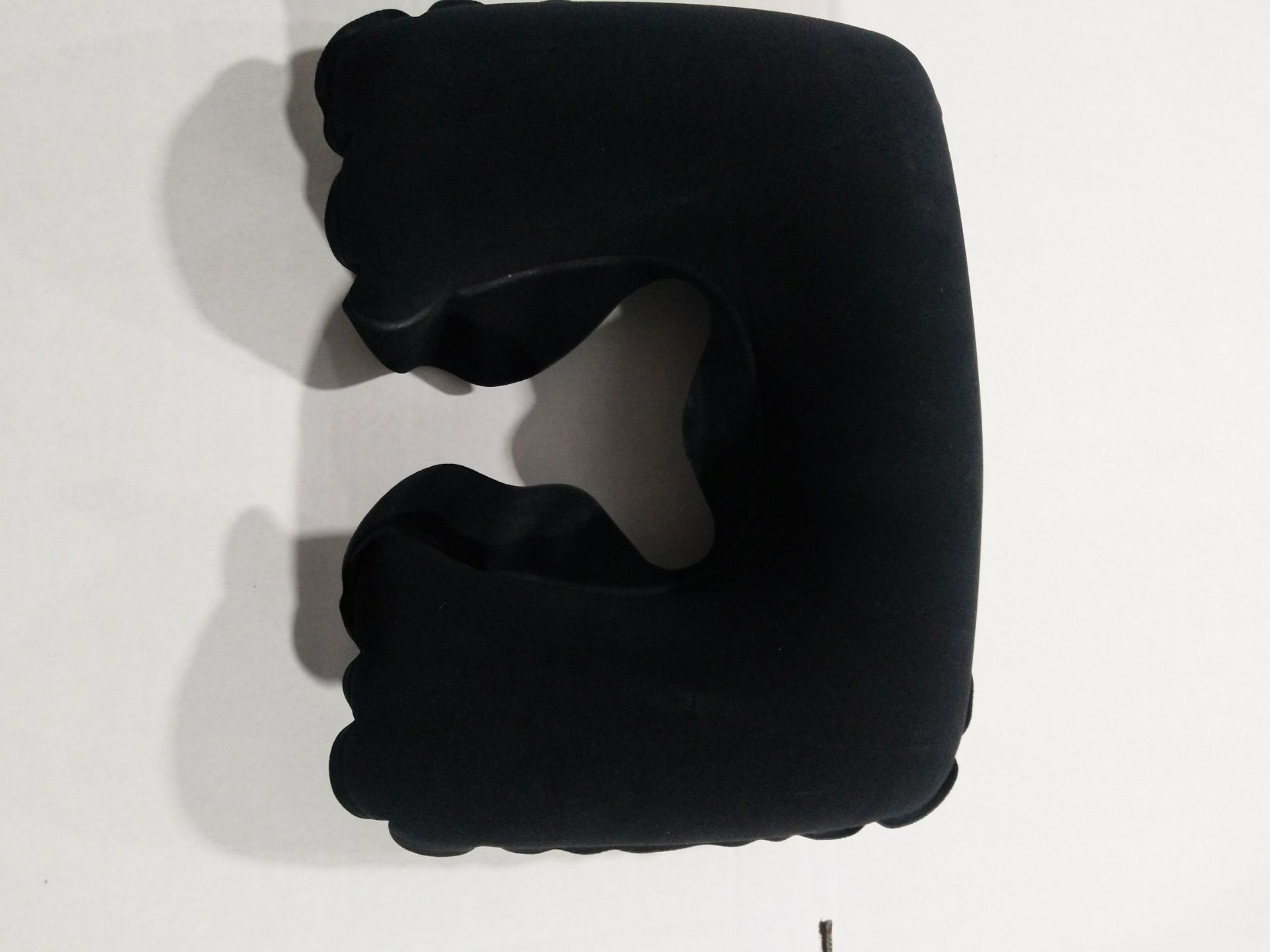 gP59FQkNJ23kj7i0vcy2h6jWhMKDAfhNTHsfAJDJ Set 3 in 1 Bantal Leher Angin Untuk Travel dengan Penutup Mata Telinga - - Image 1