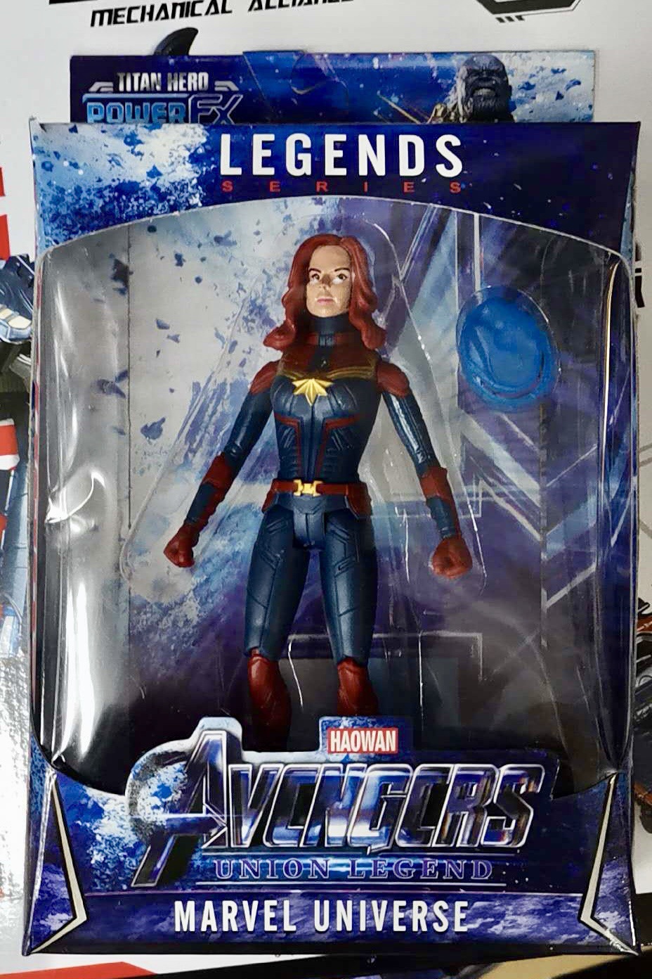 rug-1661474535847-0-1673001387 Mainan Action Figure Marvel Avengers Mainan Anak 5 Tahun - Captain Marvel - Image 1