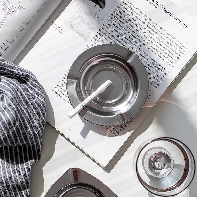 rug-1661761784663-0-1673001391 Asbak Stainless Tempat Abu Anti Karat Bentuk Bulat - Image 1