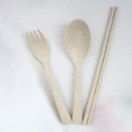 Set Alat Makan Sendok Garpuh Bahan Serat Jerami Gandum - Cream