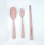 Set Alat Makan Sendok Garpuh Bahan Serat Jerami Gandum - Pink