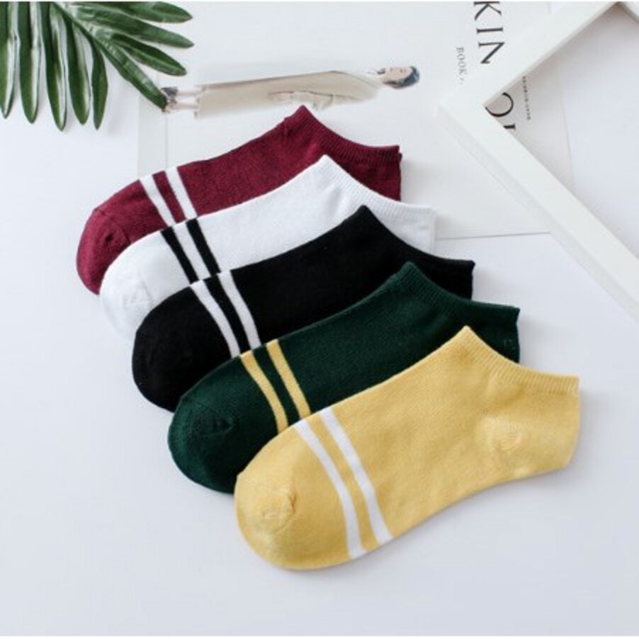 rug-1666698512526-0-1673001476 Short Socks Kaos Kaki Angkle Pendek Semata Kaki - Maroon - Image 1