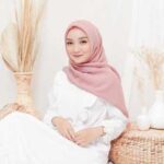 Hijab Bella Segi Empat Premium Square Polos Fashion Muslim - dusty pink