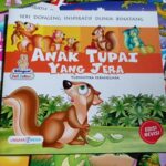 Buku Cerita Dunia Binatang Seri Dongeng Inspiratif Anak - Anak Tupai Yang Jera