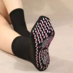 Kaos Kaki Terapi Kesehatan Tourmaline Anti-Kelelahan Massage Sock