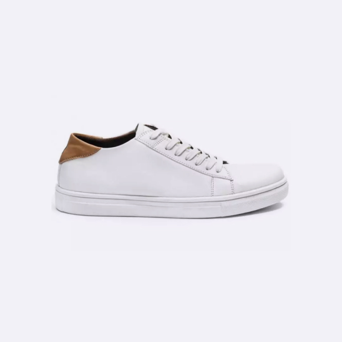 - sepatu pria