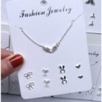 Kalung Anting Set Aksesoris Fashion Wanita Korea Cantik Kekinian - Love Kecil
