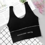 Bra Sport Wanita Tanpa Kawat Model Seamless B400 dengan Isi Busa - Hitam Ada Tulisan