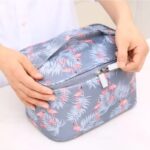 Tas Kosmetik Pouch Make Up Travel Motif Lucu 21x15x16 cm Multi Fungsi - Pohon Biru - Image 6
