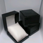 Kotak Penyimpanan Jam Tangan Mika Display Elegan dan Ekonomis