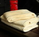 Kain Lap Kanebo PVA Premium Ukuran Jumbo Berserat Free Tabung 43 x 32 cm - Image 2