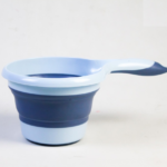 Gayung Mandi Lipat Serbaguna Silikon Portable Efisien Hemat Tempat - Biru Muda