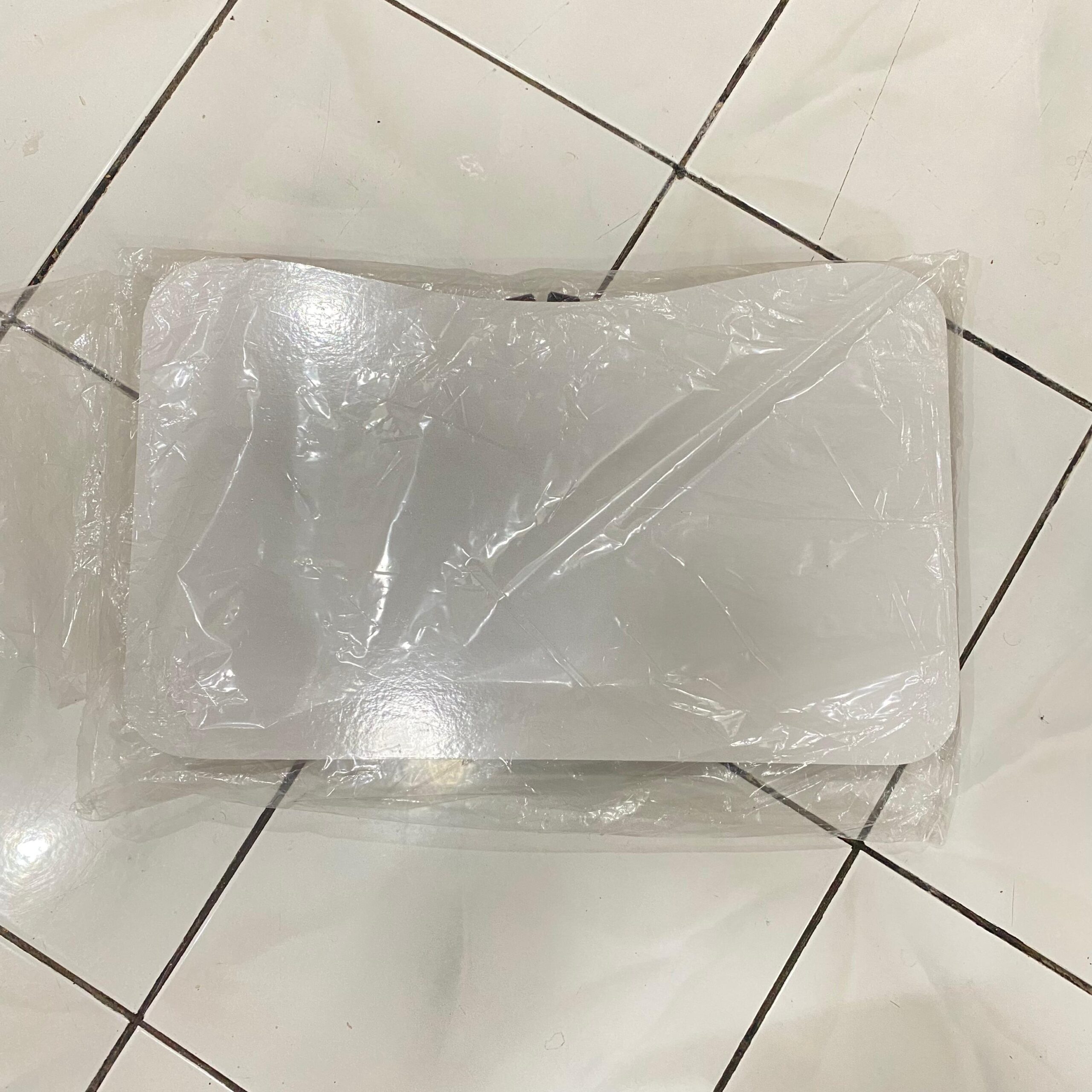 O7JnqNZppGyHubQCEVr214i3kilI4d3TiJiJN2Zv Meja Belajar Lipat Anak Laptop Portable Serbaguna Motif Polos - Putih Polos - Image 1