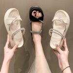 Tali Heels Solusi Penahan Pergelangan Kaki Sepatu Kebesaran Wrist Strap - Rose Gold - Image 2