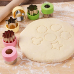 Cetakan Alat Pemotong Sayuran Buah Bekal Bento Anak Sekolah - 10in1 - Image 5