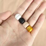 Magnet Hijab Anti Slip Elegan Pengait Jilbab Tanpa Jarum Aman Dipakai - Hitam - Image 4