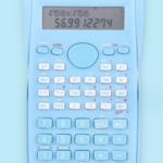 Kalkulator Ilmiah SinCosTan 240 Fungsi Layar LCD HD Baterai L1131 - Biru