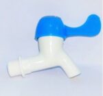 Kran Air Jempol PVC Engkol Ukuran 1/2 dengan Sambungan 3/4 - Image 4