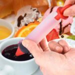 Alat Dekorasi Kue Silicone Icing Pen Spuit Suntikan Cream Cake Praktis - Image 7