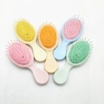 Sisir Anak Kecil Bulat Mini Hair Brush Praktis Dan Nyaman Bagi Sikecil - Putih - Image 7