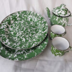 Piring Jadul Desain Motif Klasik Enamel Brilik Legend Multifungsi