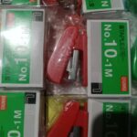 Stapler Mini Kecil Unik Lucu Bonus Isi ATK Praktis - Image 6