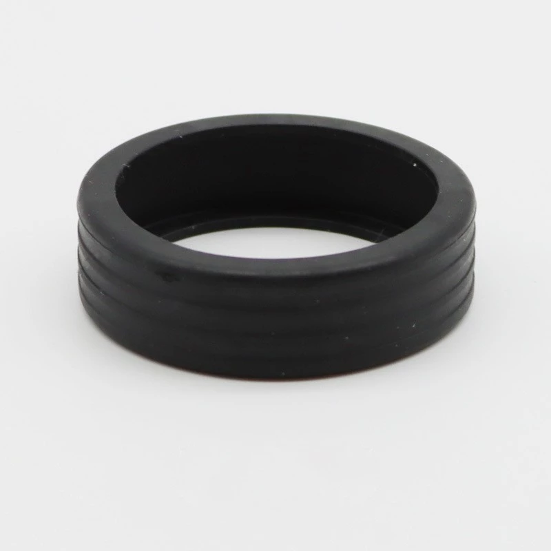 mVW8oM8UQq2KHrHw5wt1APBTAVSp1ZSDLaLn7Za4 Cover Pelindung Roda Koper Silikon Reduksi Suara Perlindungan Tambahan - Hitam - Image 1