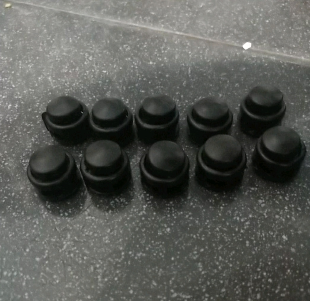 tyKliBlPH3xc2S9cqdxGgcSQY2qedjF9haE6z0Ts Aksesoris Stopper Klakson Jaket Strap Masker Serbaguna Kuat Awet - Hitam - Image 1