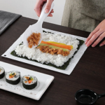 Sushi Roller Alat Penggulung Alas Gulung Tikar Praktis Higienis - Plastik - Image 7