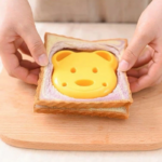 Cetakan Roti Sandwich Bento Rice Bentuk Karakter Food Grade - Beruang - Image 5