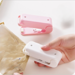 Alat Perekat Snack Makanan Mini Praktis untuk Kemasan Lebih Rapi - PINK - Image 6