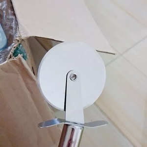 Rzib7P4echvmXodwxgT2nAXPJt9TVXja7V87bgnt Pisau Pemotong Pizza Stainless Steel Cutter Presisi Multifungsi - Image 1