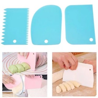 sg-11134201-7qvd9-lf23wo32mxyhf4_tn Alat Pemotong Adonan Kue Roti 3 in 1 Scrapper Cutter Berbagai Jenis Kue - Image 1